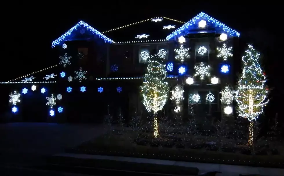 House Decorated for the Holidays has Christmas Trees and Lights Going ‘Gangnam Style’