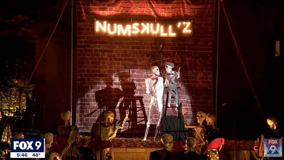 Minnesota Couple Displays Incredibly Creative Halloween Decoration