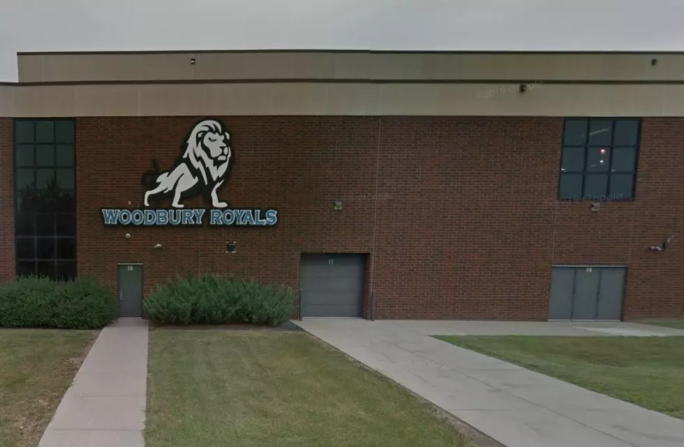 MN School Bans Substitute Teacher After George Floyd Reenactment